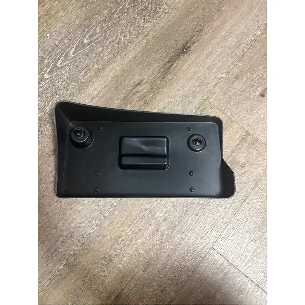 Genuine OEM Mercedes-Benz AMG GT GT S GT C Front License Plate Bracket A19088561
